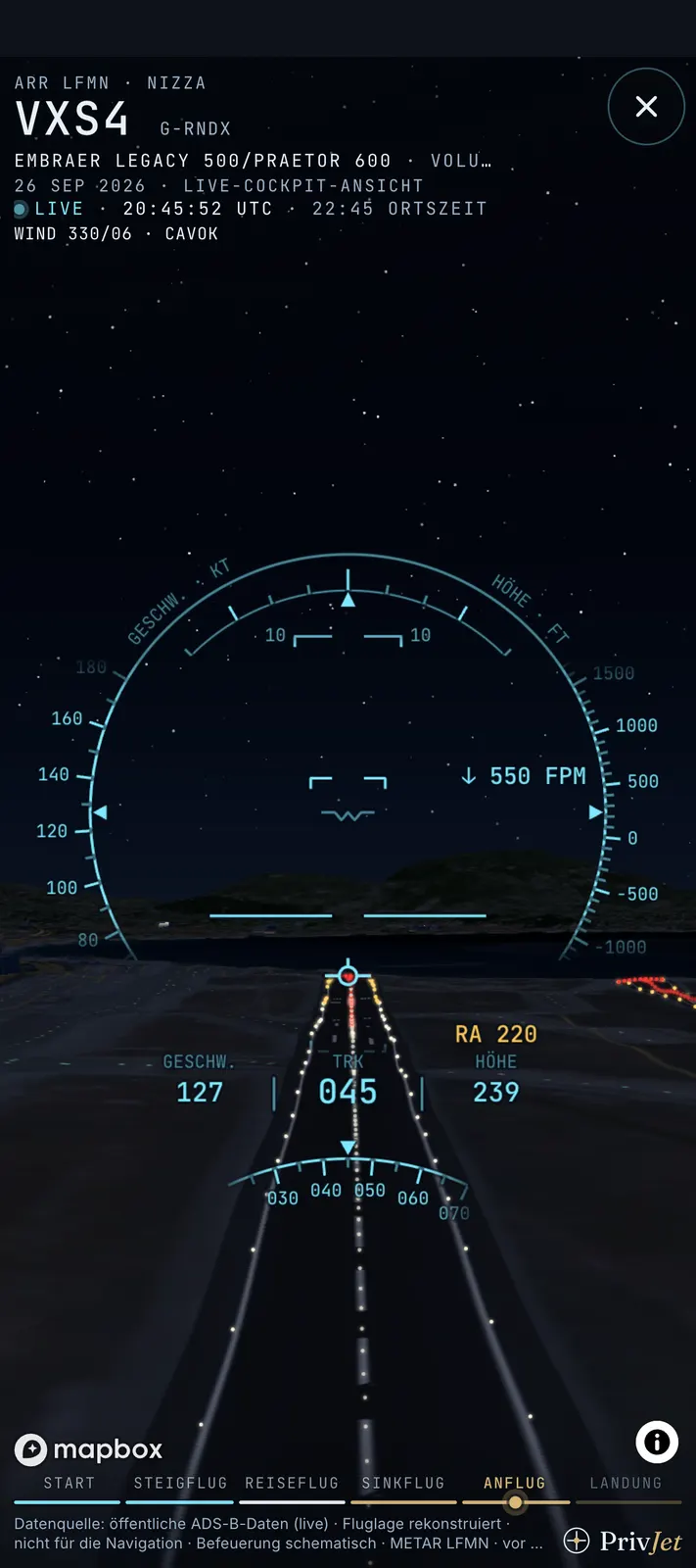 Live-Cockpit-Ansicht im Handyformat, Nachtlandung in Nizza: Über der Schwelle